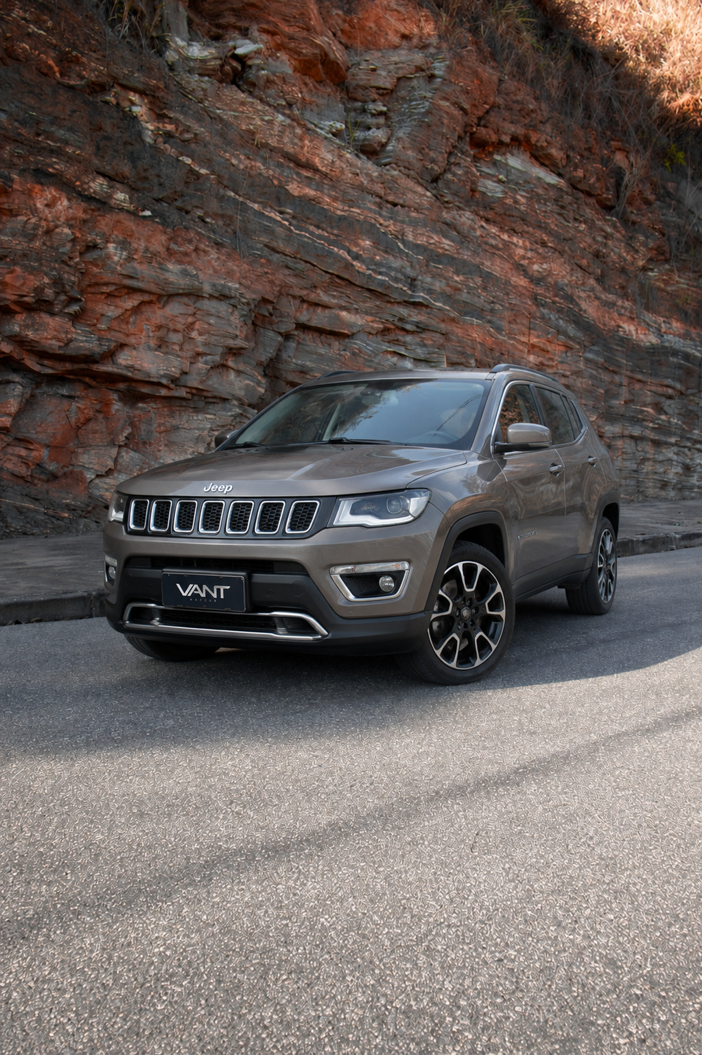 JEEP COMPASS LIMITED 2.0 4X4 TURBODIESEL AUTOMÁTICO — foto 1